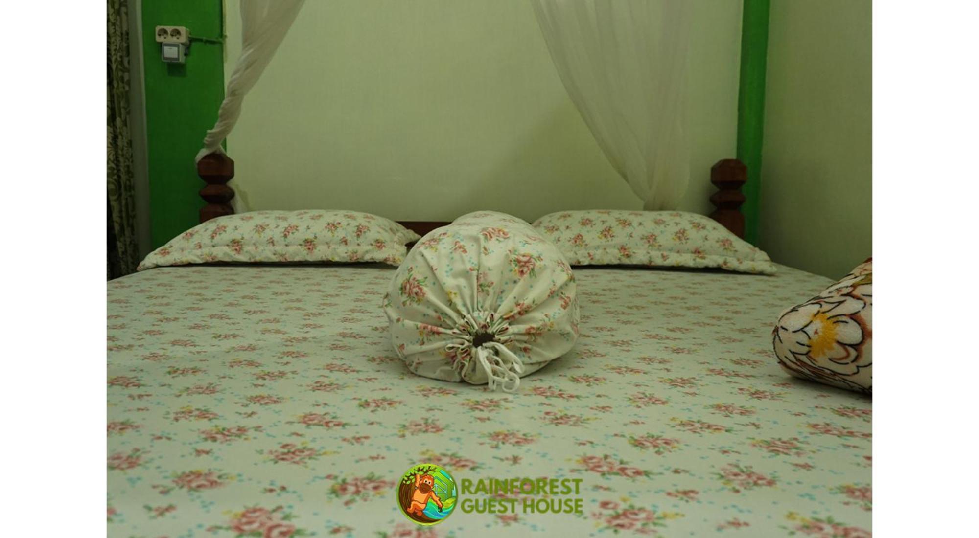 Rain Forest Guest House And Jungle Trekking Букит Лаванг Екстериор снимка