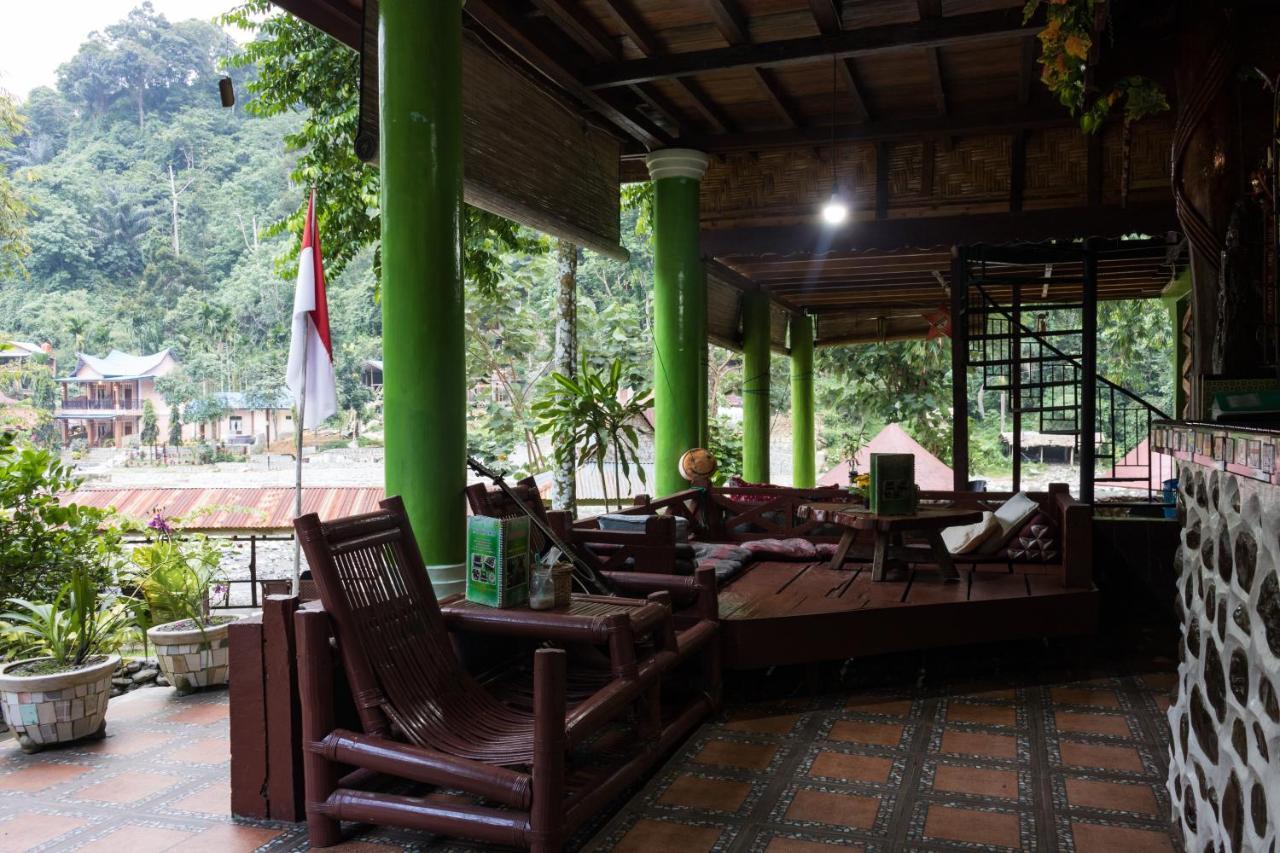 Rain Forest Guest House And Jungle Trekking Букит Лаванг Екстериор снимка